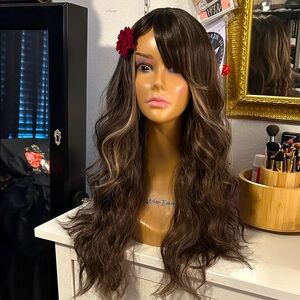 Elegant Brown Wig with Highlights come w/ NWT Wig Cap